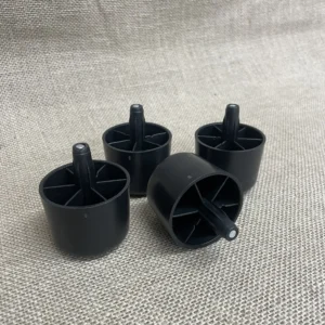 Plastic Feet [push in]